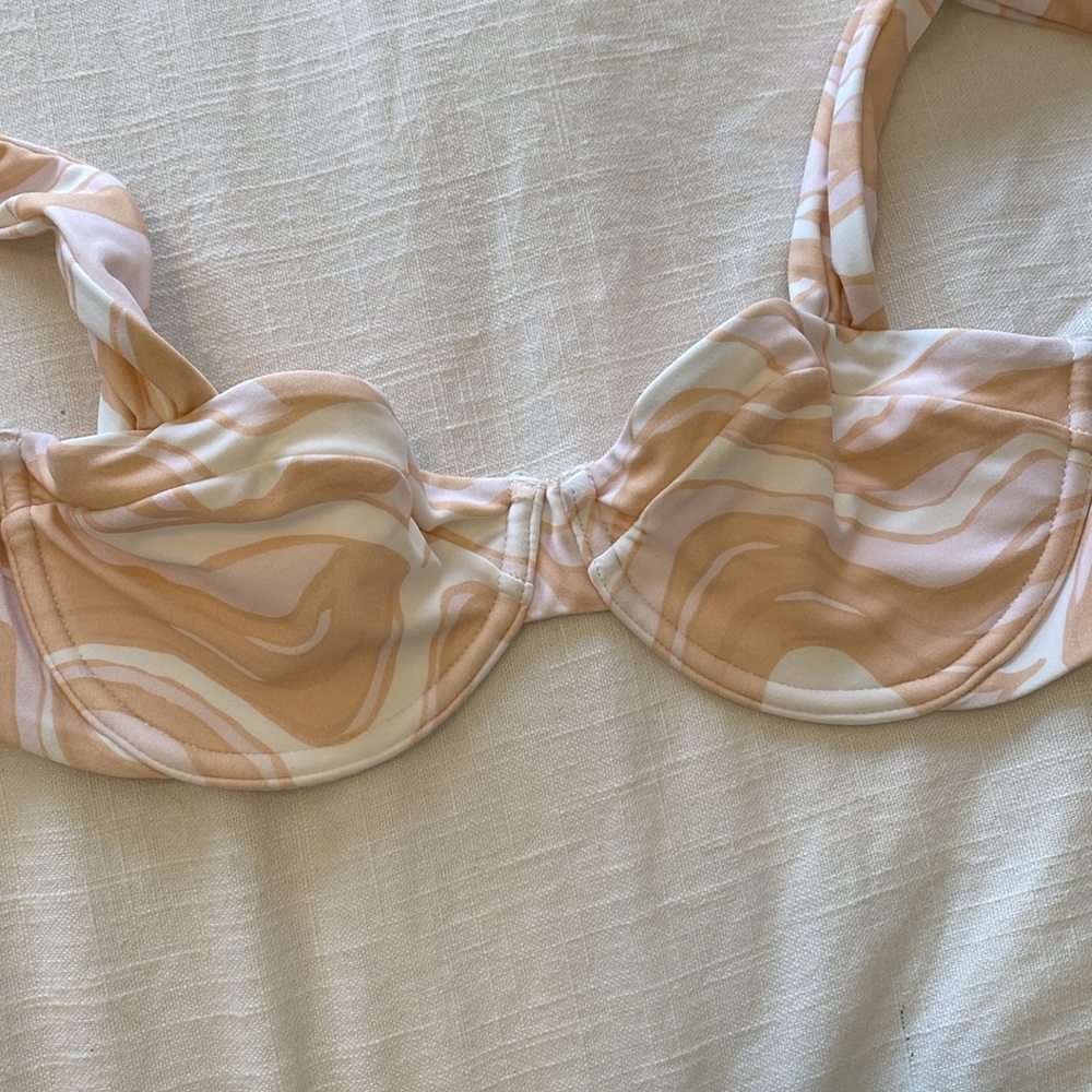 Abercrombie & Fitch Swirl Bikini Top - Cream and Tan